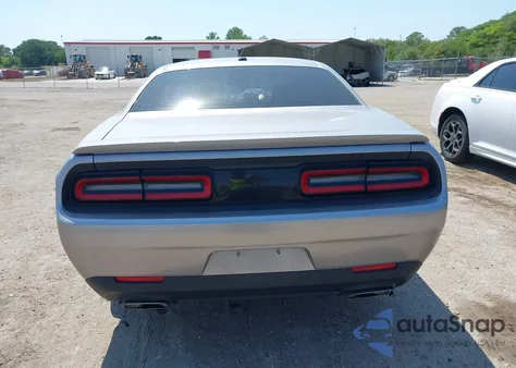 2017 Dodge Challenger R/T из США, поврежденный, VIN 2C3CDZBT4HH548723